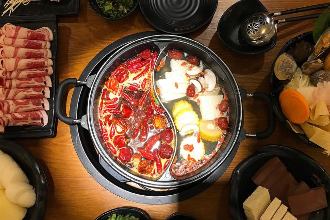 鴛鴦鍋為什么辣鍋先沸騰 鴛鴦鍋辣鍋和三鮮鍋的區(qū)別