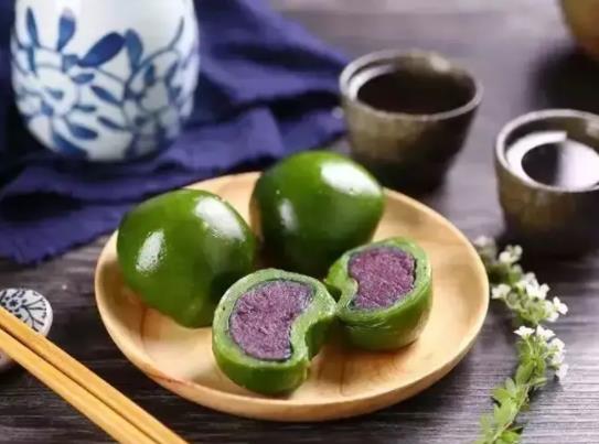 青團有肉餡的嗎?青團豆沙的好吃還是芝麻的好吃