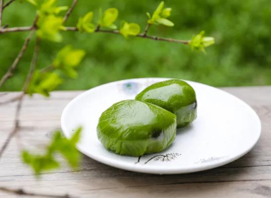 青團(tuán)什么時候吃?青團(tuán)怎么吃避免長胖