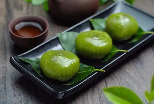 青團(tuán)和雪媚娘哪個(gè)好吃?青團(tuán)和雪媚娘的區(qū)別