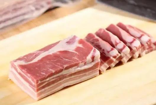 摸生肉用清水洗得干凈手嗎?怎么樣能判斷出豬肉里面有沒(méi)有寄生蟲