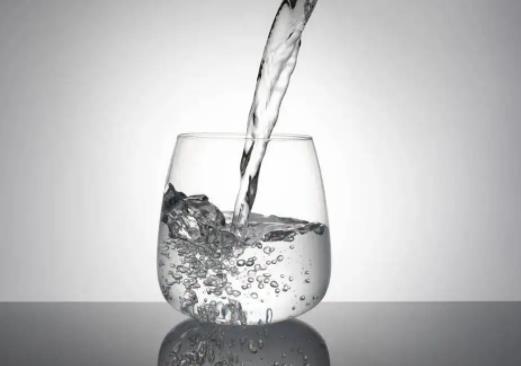 喝堿性水有什么好處?備孕要提前多久喝堿性水