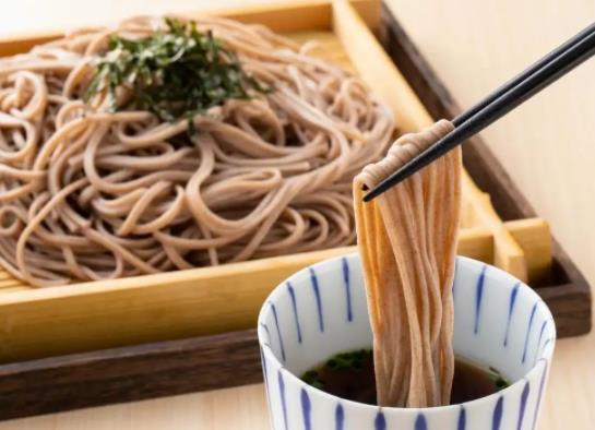 蕎麥面可以用開水泡熟嗎?蕎麥面是不是很難吃