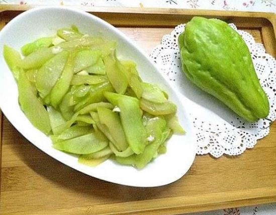 如何挑選新鮮佛手瓜?佛手瓜怎么保存不容易變色