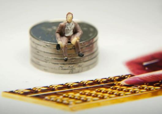 2021基金漲得快還能繼續(xù)買嗎?買基金需要注意什么事項(xiàng)?