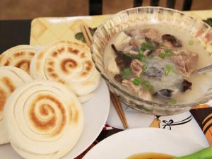羊肉泡饃怎么做？羊肉泡饃的制作方法