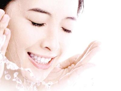 干性皮膚怎么保養(yǎng)?干性皮膚用什么護(hù)膚品保濕補(bǔ)水