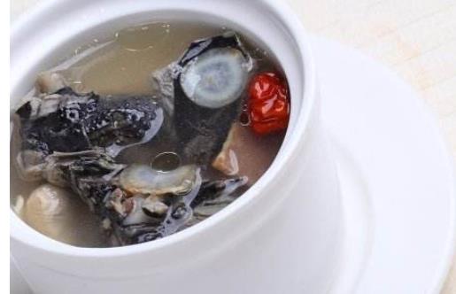 5款營(yíng)養(yǎng)養(yǎng)生湯 助你擺脫氣血兩虛