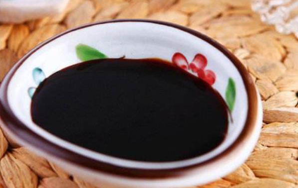 夏日美食可打造美女 吃苦味菜對(duì)養(yǎng)膚有影響