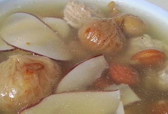 吃不胖的養(yǎng)膚糖水 雪蛤?qū)︷B(yǎng)膚有好處