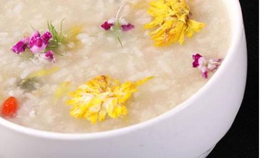 花粥美容又養(yǎng)膚 吃杏花粥對(duì)養(yǎng)膚有影響
