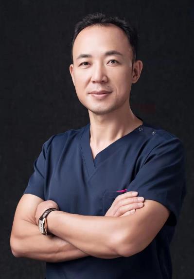 昆明韓辰鼻孔縮小手術(shù) 你蒜頭鼻子的煩惱 我們幫你清除