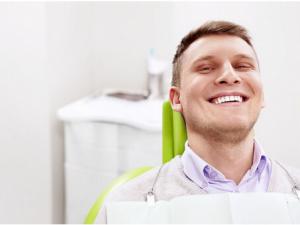 口腔潰瘍的原因？口腔潰瘍的治療方法