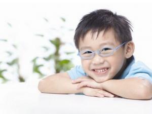 近視眼手術(shù)安全嗎？近視眼手術(shù)后遺癥