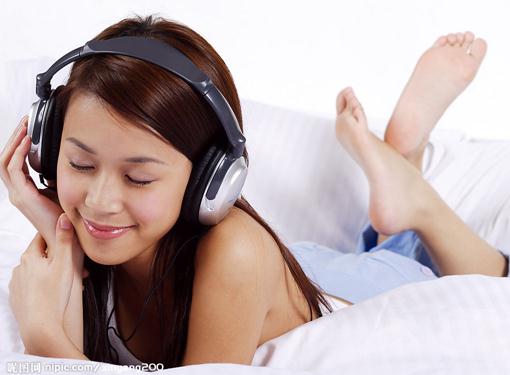 女性衛(wèi)生巾你真的用對(duì)了嗎?衛(wèi)生巾使用方法及注意事項(xiàng),女性衛(wèi)生巾使用健康誤區(qū)