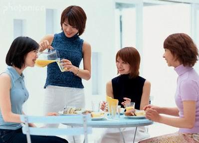 癌癥患者的飲食習(xí)慣:早上少吃養(yǎng)胃,晚上早睡護(hù)肝