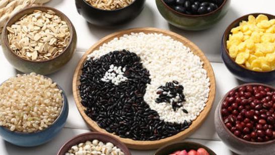 轉(zhuǎn)氨酶高有哪些危害?轉(zhuǎn)氨酶高吃什么好?