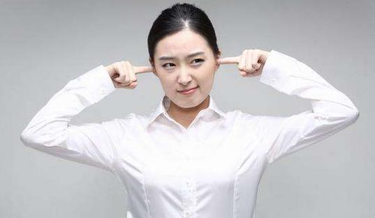 耳垂為什么會(huì)長(zhǎng)痘?預(yù)防耳垂長(zhǎng)痘?