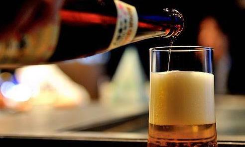 醉酒后嘔吐難受怎么辦?宿醉難受怎么辦