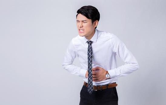 腹痛時怎么辦?引起腹痛的原因有哪些?
