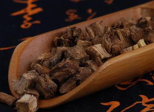 中藥長(zhǎng)霉了洗了還能再吃嗎?如何判定中藥材是否發(fā)霉