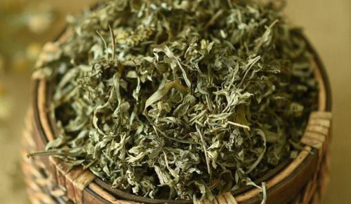 小孩流鼻涕可以用艾葉水泡腳嗎?小孩可以經(jīng)常用艾葉泡腳嗎?