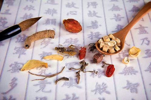 武漢國粹中醫(yī)龍青峰:腫瘤治療,為什么既要辨證又要辨癥?