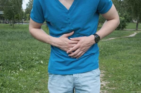 胃脹氣怎么治,這樣做擺脫不適