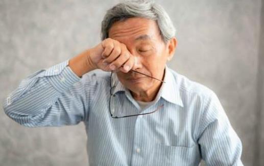為什么會(huì)腦供血不足?腦供血不足吃什么好?
