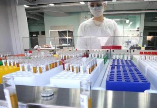 剛斷奶的寶媽可以打新冠疫苗嗎?上海的新冠疫苗是強(qiáng)制性打的嗎?