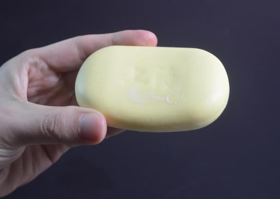 用硫磺皂洗澡一個(gè)星期可以用多少次?硫磺皂洗臉干燥怎么辦?