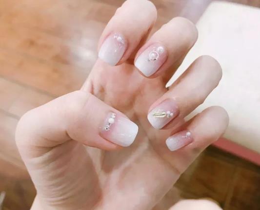 撕手上的倒刺會(huì)怎么樣?手指上的皮被撕了多久能好?
