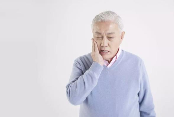 牙疼上火是什么原因引起的?上火牙疼不宜吃什么水果