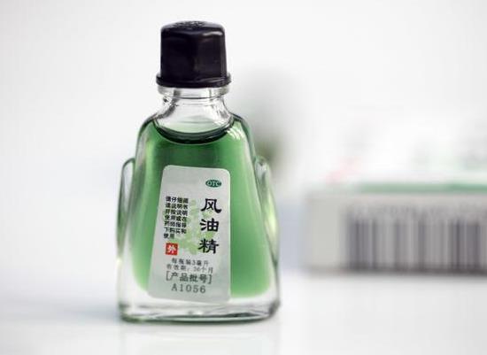 鼻炎用風(fēng)油精有沒有副作用?口服風(fēng)油精治咽炎有效果嗎?