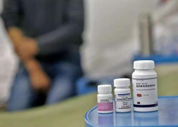 哪些人容易感染艾滋病病毒(HIV)?使用避孕套可以避免感染艾滋病病毒(HIV)嗎?