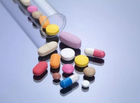 正常人吃艾滋阻斷藥會怎么樣?吃阻斷藥期間能不能同房