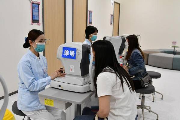 “愛爾眼科高度近視專家門診”發(fā)布會南寧站圓滿舉辦