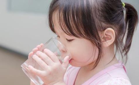 怎么樣喝水才是健康的 對于喝水有什么樣的講究