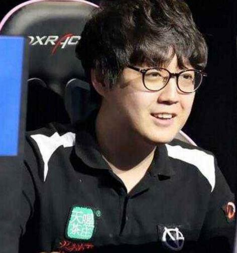 世界上最聰明的lol職業(yè)選手2.jpg