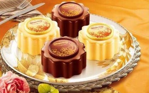 世界上最貴的月餅,815萬(wàn)一盒的月餅有價(jià)無(wú)市