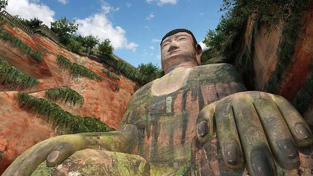 世界上最大的石刻佛像 樂山大佛高71米 國家5A級旅游景區(qū)