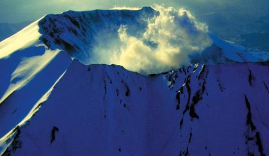 噴發(fā)次數(shù)最多的活火山 埃特納火山爆發(fā)210多次