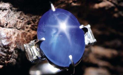 世界第二大星光藍(lán)寶石 印度之星比高爾夫球還大