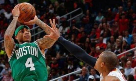 nba現(xiàn)役身高最矮的球員 身高1.75米的小托馬斯成最矮球員