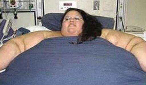全球最胖的女人 羅莎莉·布拉德福德巔峰時重達(dá)1088斤