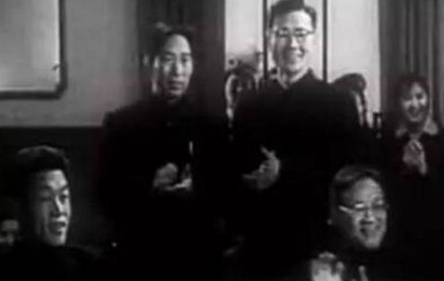 中國最早的春節(jié)聯(lián)歡晚會 1983年春晚(錢學(xué)森梅蘭芳參加)
