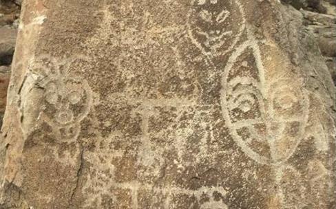 世界上數(shù)量最多、分布最廣的巖畫群 狼山巖畫遍布全國 前后大約有幾千年