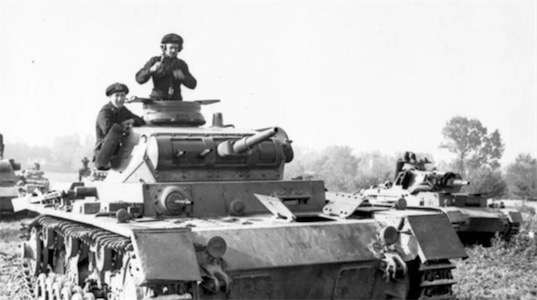 規(guī)模最大的閃擊戰(zhàn) 由希特勒在1941年發(fā)動(dòng)