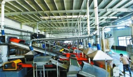 北方最大的廢品集散地 北京垃圾集散地實(shí)現(xiàn)變廢為寶