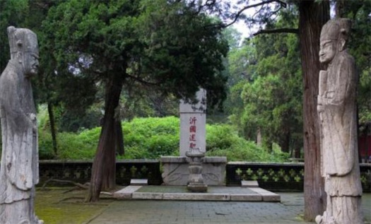 中國最大的家族墓地 3000畝的孔林